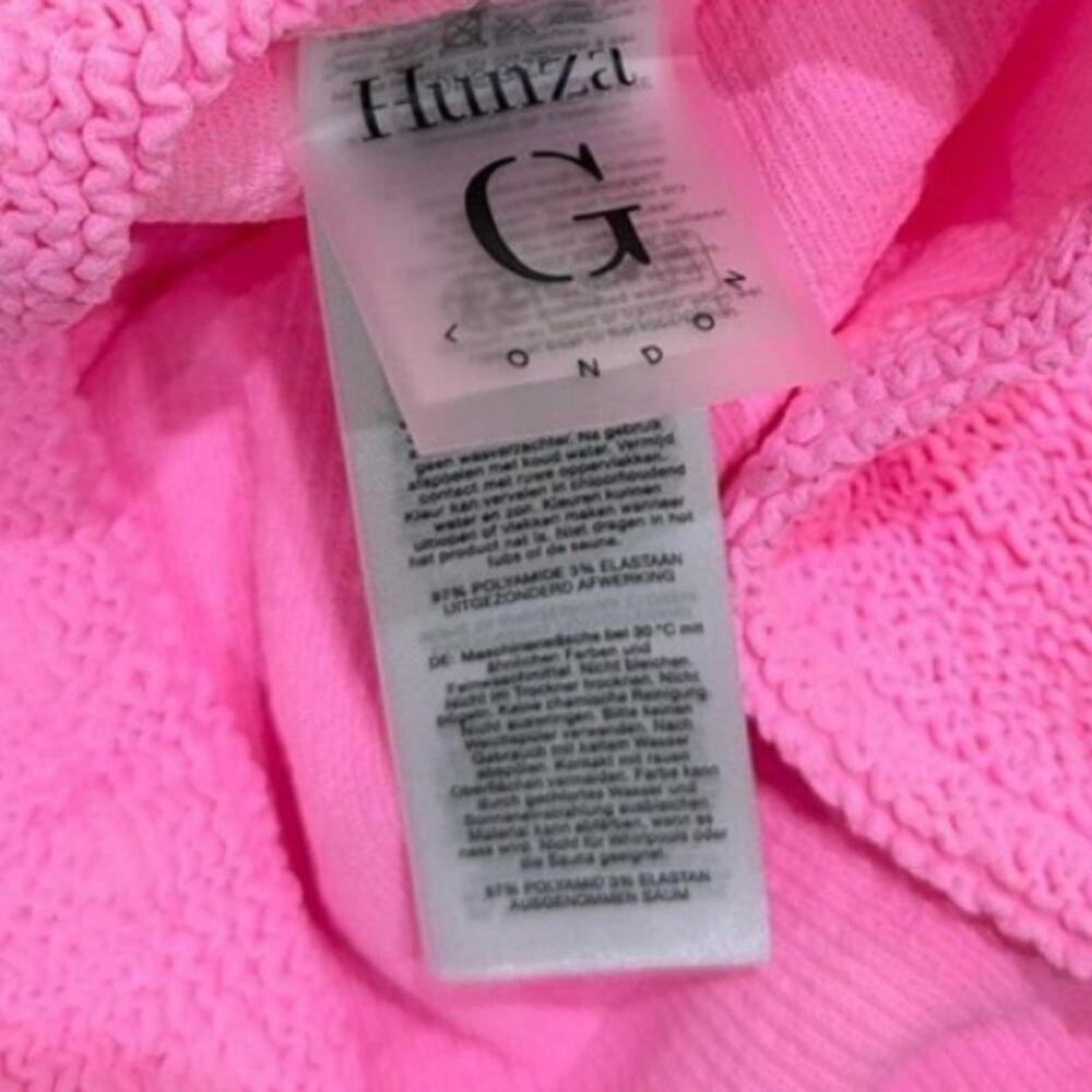 Hunza G Square Neck One Piece Swimsuit BUBBLEGUM Pink Monokini Crinkle OS - Picture 9 of 9